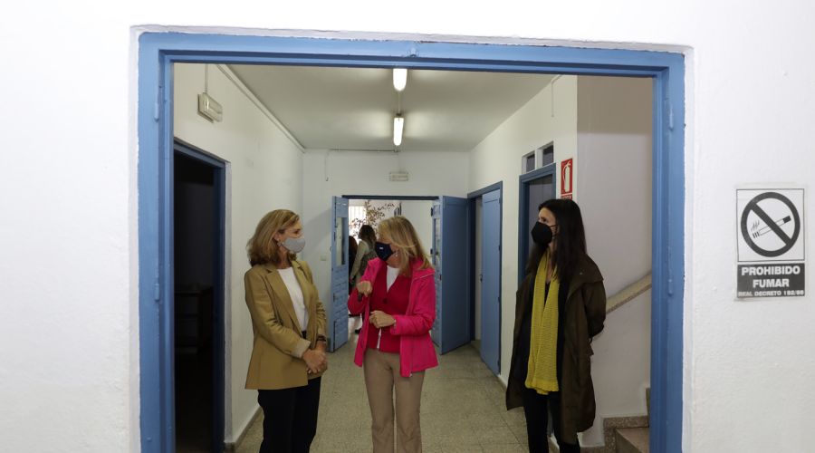 El proyecto de rehabilitación de la antigua sede de la Escuela Oficial de Idiomas para la construcción de viviendas públicas de alquiler para jóvenes se encuentra en fase de licitación y el inicio de la obra está previsto para 2022