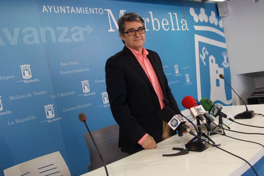 Imagen de la noticia El Ayuntamiento denuncia “despilfarro en el gasto…