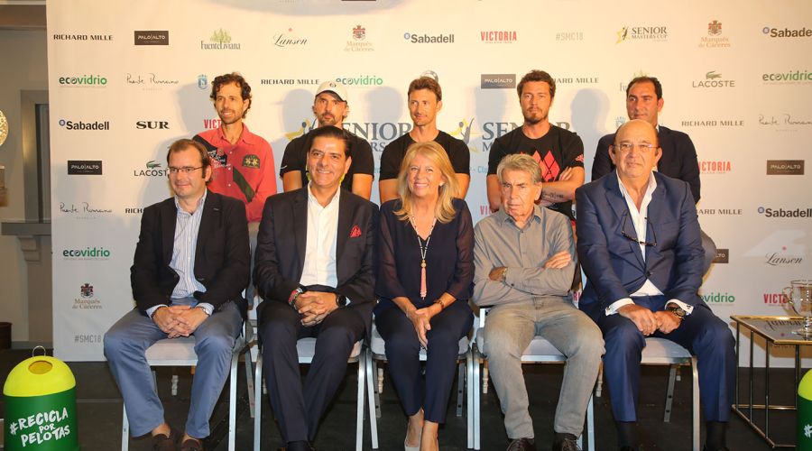 La alcaldesa destaca la celebración de la Senior Cup en la ciudad “que convierte a Marbella en el escaparate del mejor tenis por tercer año consecutivo”