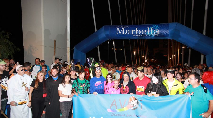 Marbella se vuelca con la Carrera Nocturna Edición Halloween de Deportistas por Una Causa