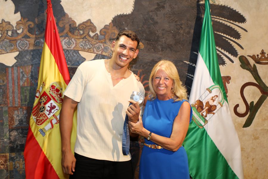 Imagen de la noticia Marbella rinde homenaje al subcampeón olímpico Ay…