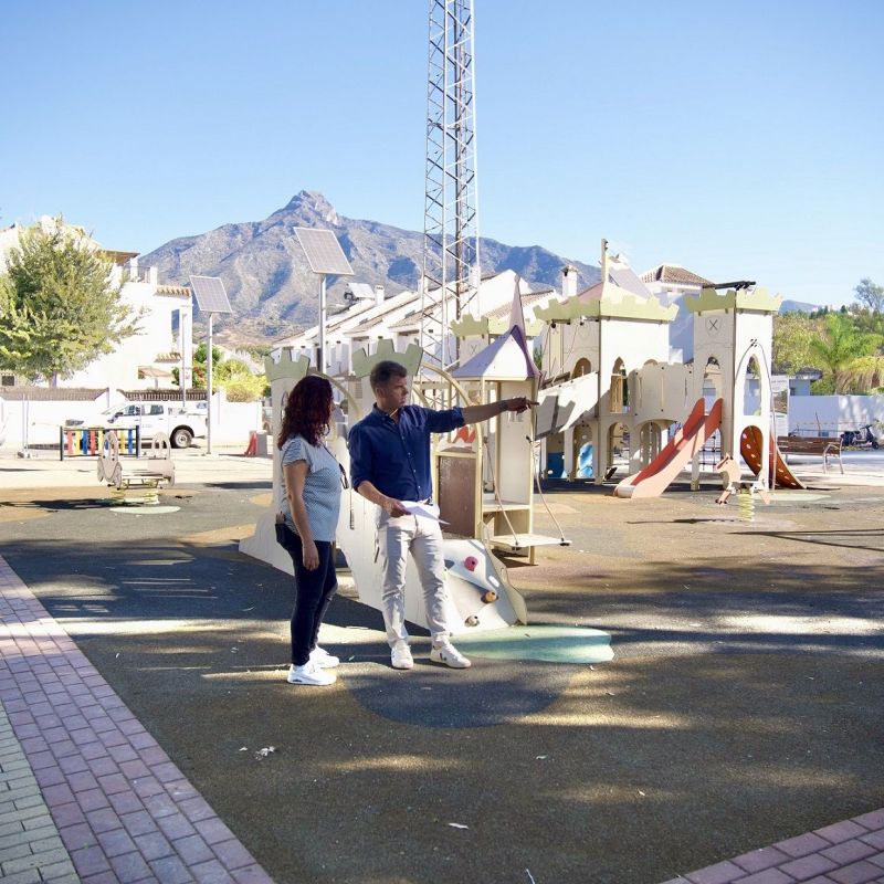 El Ayuntamiento amplía el parque de Los Naranjos de Nueva Andalucía con más de 700 metros cuadrados y nuevos espacios para el ocio y el deporte