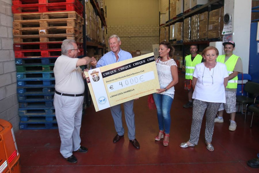 Imagen de la noticia El Ayuntamiento respalda la entrega de un donativ…