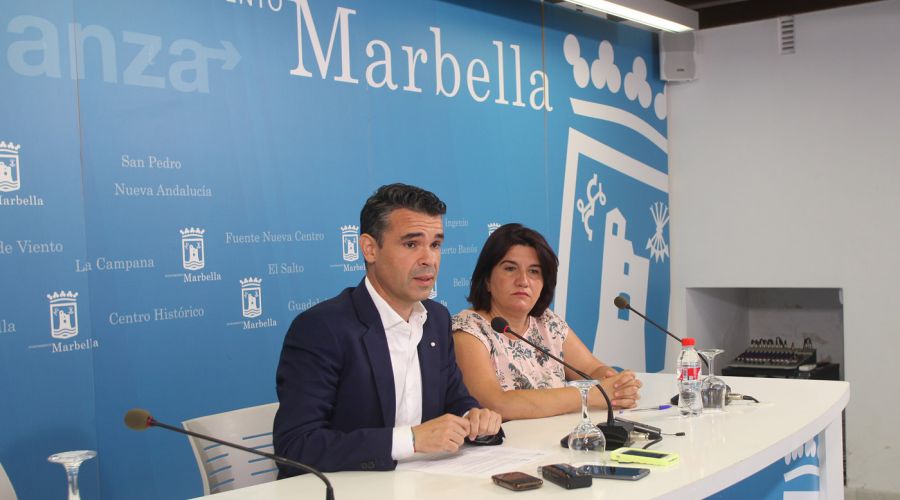 El alcalde asegura que el inicio de la Vuelta Ciclista a España en Marbella ha supuesto “un gran éxito internacional para la promoción turística de la ciudad”