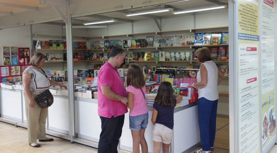 Ocho escritores presentarán sus nuevas obras en la Feria del Libro de Marbella que ha abierto sus puertas este viernes