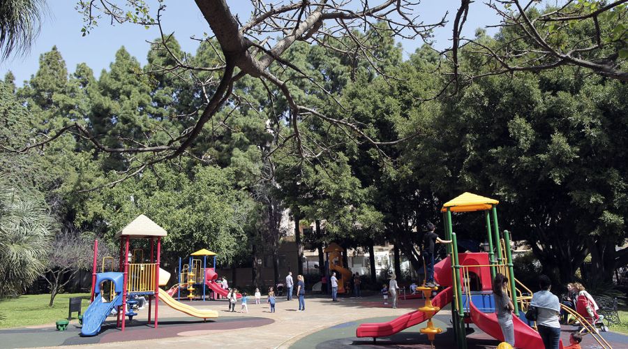 El Ayuntamiento impulsa dos nuevas actuaciones de parques accesibles en Marbella