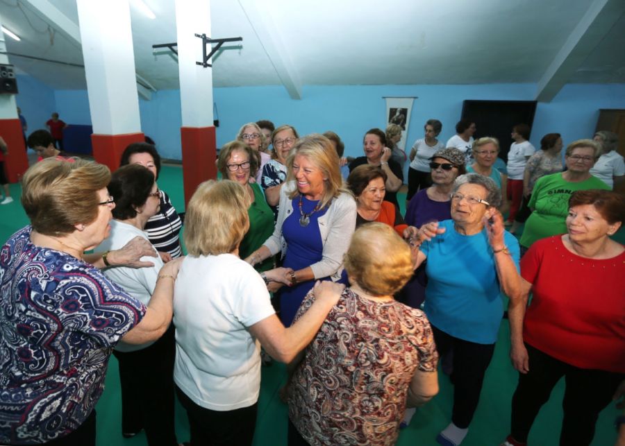 Imagen de la noticia La alcaldesa anima a los ciudadanos a participar…