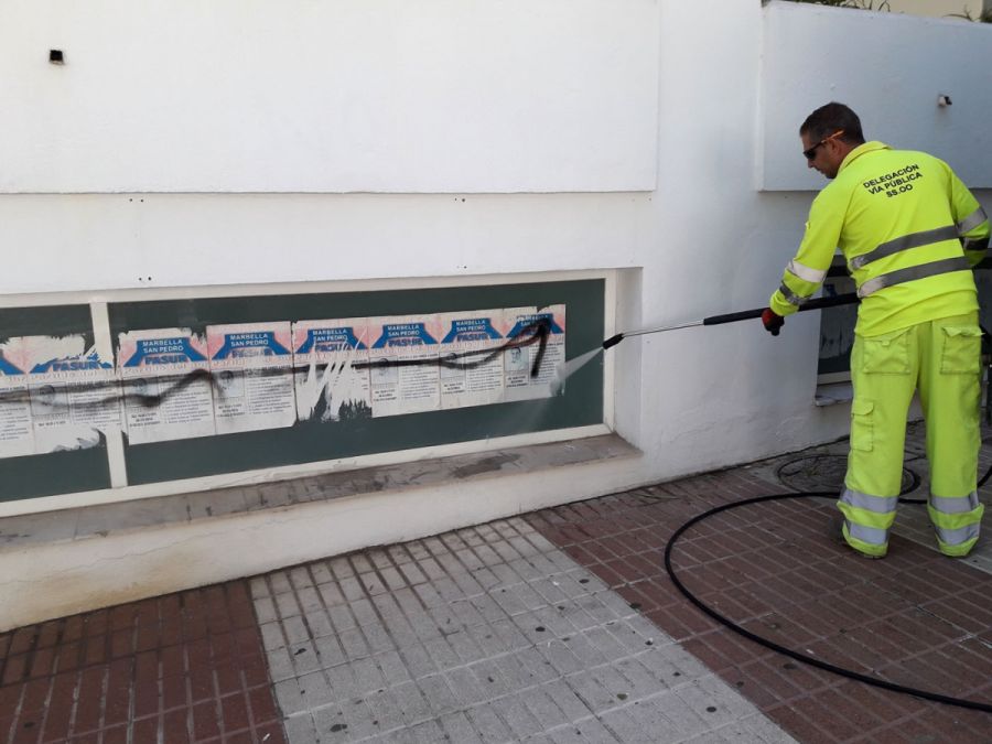 Imagen de la noticia El Ayuntamiento refuerza la unidad de limpieza de…