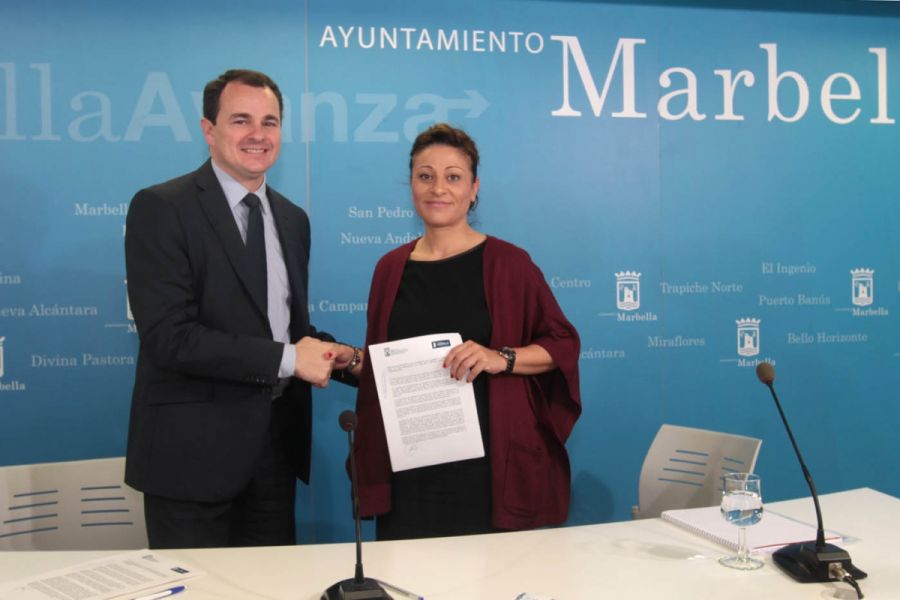 Imagen de la noticia El Ayuntamiento firma un convenio con Hidralia pa…