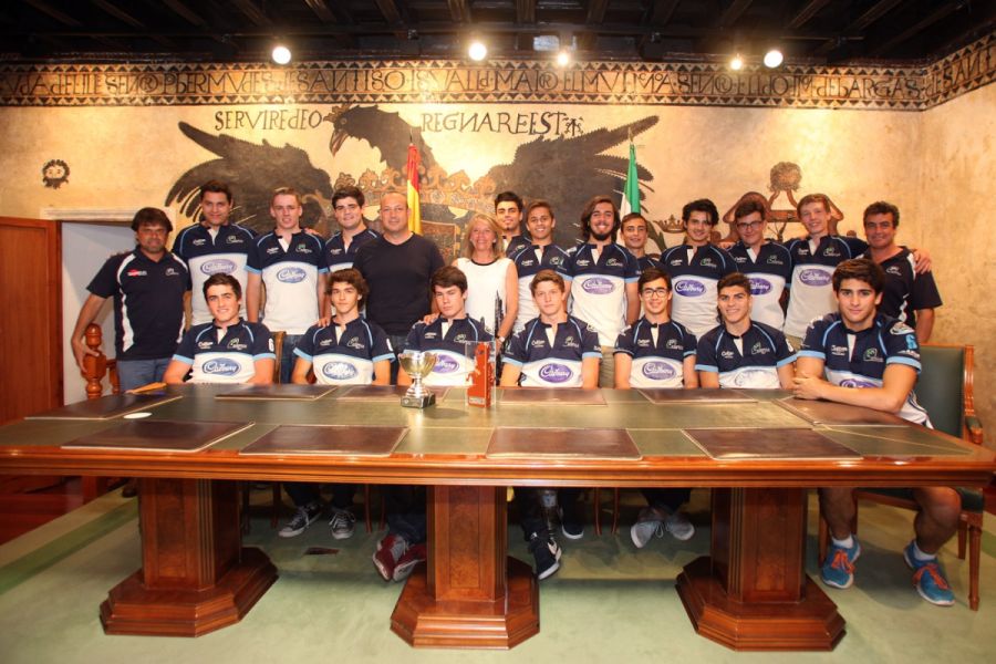 Imagen de la noticia La alcaldesa recibe a los campeones en diversas c…