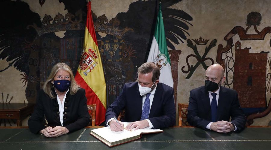 El Ayuntamiento logra cinco millones de euros de fondos europeos para la conversión sostenible del Palacio de Congresos y la adecuación de un tramo del paseo fluvial del arroyo Guadalpín