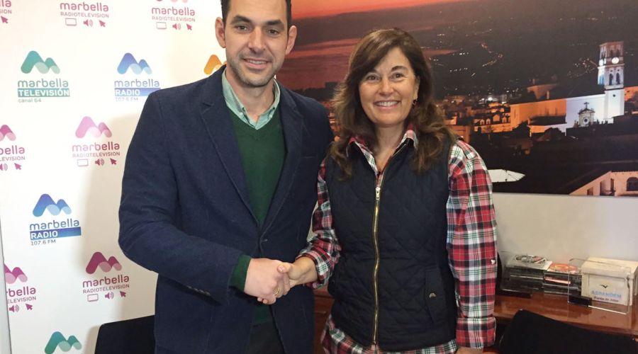 Radiotelevisión Marbella y la Asociación de Comerciantes del Casco Antiguo firman un convenio de colaboración para el desarrollo de proyectos conjuntos que contribuyan a difundir la imagen de la ciudad