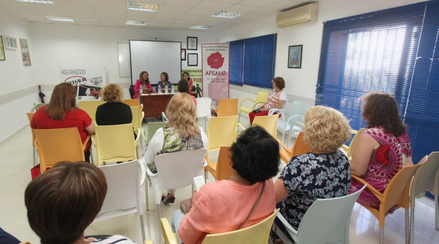 Celebrado en San Pedro Alcántara el I Encuentro de Fibromialgia y Terapias Naturales