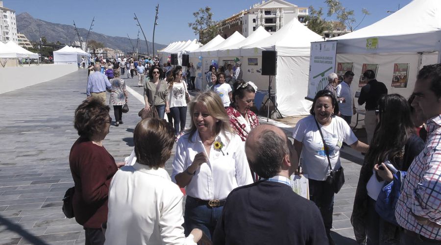 La alcaldesa ha visitado la sexta edición de la Feria Social de Marbella FIMA 2015