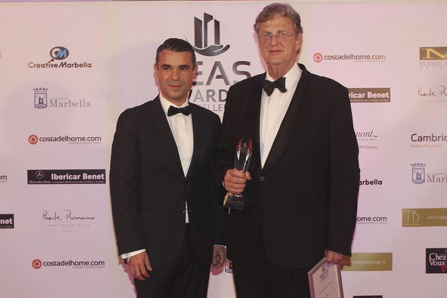 Imagen de la noticia El alcalde asiste a la entrega del Premio Anual a…