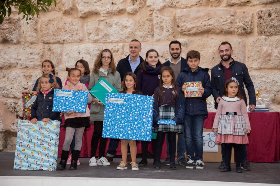 Imagen de la noticia Entregados los premios del concurso infantil de t…